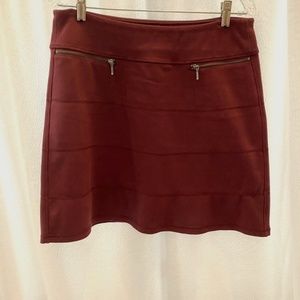 Athleta Burgundy Pull-On Sport Skirt Size M